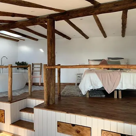 Romantic Eco Retreat Semesterbostad